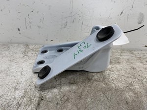Used 2018 Peterbilt 579 Cab Mount Image