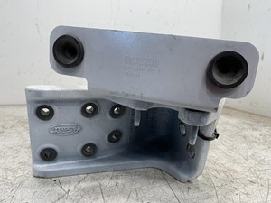 Used 2018 Peterbilt 579 Cab Mount Image