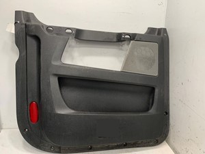 Used 2019 Freightliner Cascadia Door (Stock #681-10102)) Part Image