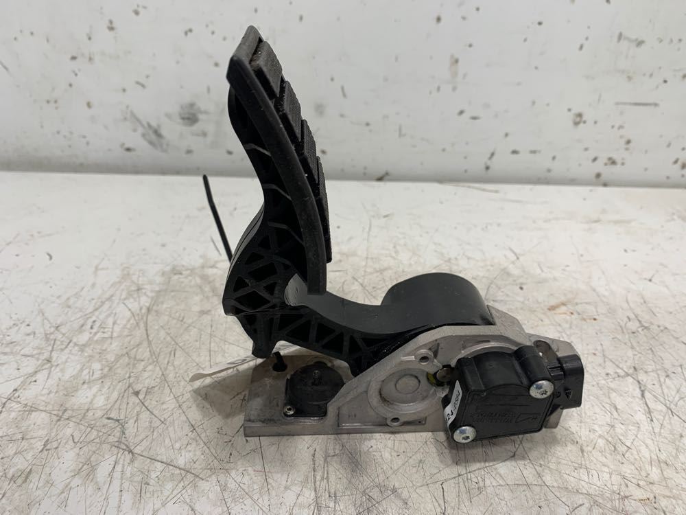 2019 Volvo VNL (Stock #649-10069) | Throttle Position Sensor | TPI