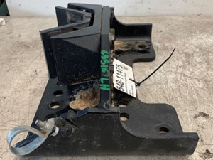 Used 2020 International HX Engine Mount Image