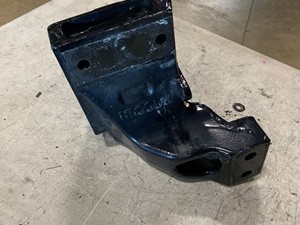 Used 2020 Peterbilt 579 Cab Mount (Stock #630-10711)) Part Image