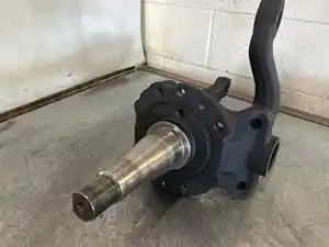 Used 2013 Alliance F100-3N Spindle/Knuckle Image