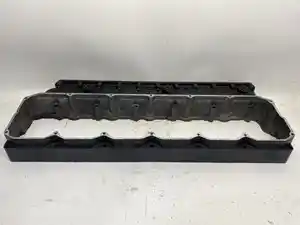 Used 1994 Caterpillar 3116 Valve Cover (Stock #568-10794)) Part Image