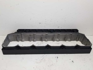 Used Caterpillar 3116 Valve Cover (Stock #568-10198)) Part Image