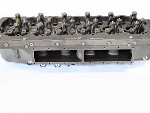 Reman. Aftermarket Caterpillar C7 Acert Head (Stock #504-12525)) Part Image