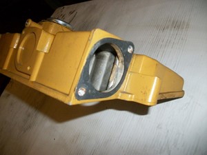 Used Caterpillar Valve Cover (Stock #556-10139)) Part Image