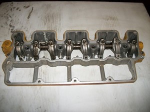 Used Caterpillar Valve Cover (Stock #568-10110)) Part Image