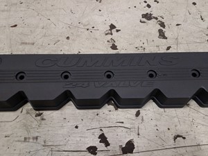 Used Cummins ISC Valve Cover (Stock #556-10048)) Part Image