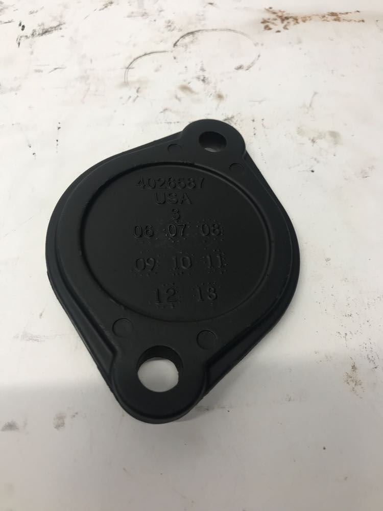 Cummins ISX (Stock 50716404) Valve Covers TPI Cummins ISX (Stock 50716404) Valve Covers TPI