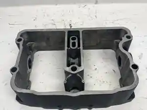 Used 1990 Cummins N14 Mechanical Valve Cover (Stock #568-10800)) Part Image