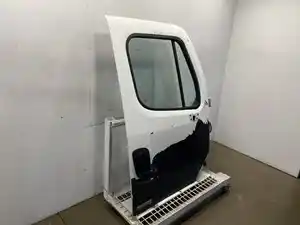 Used 2008 Freightliner Business Class M2 Door Image