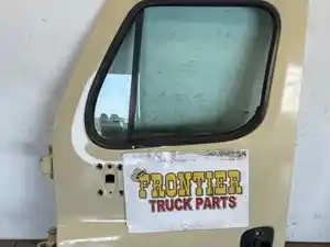 Used 2016 Freightliner Cascadia 126 Door (Stock #606-14055)) Part Image