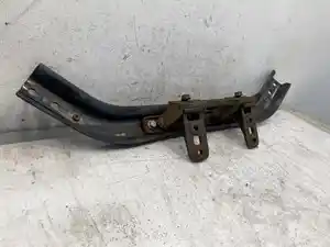 Used 2022 Freightliner Cascadia 126 Hood Hinge (Stock #674-10465)) Part Image