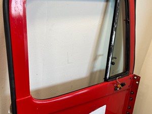 Used Freightliner Columbia Door (Stock #606-13371)) Part Image