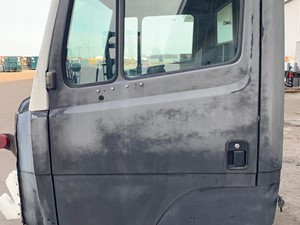 Used Freightliner FL70 Cab (Stock #603-11186)) Part Image