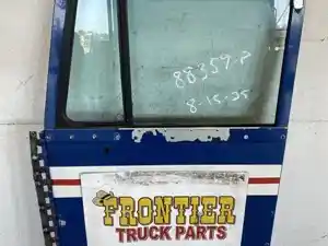 Used 1993 Freightliner FLD120 Door (Stock #606-14046)) Part Image