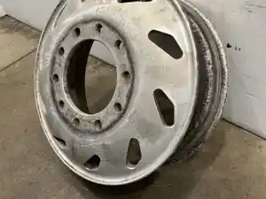 Used 1997 Freightliner FLD120 Wheel (Stock #618-13917)) Part Image