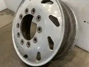 Used 1997 Freightliner FLD120 Wheel (Stock #618-13915)) Part Image