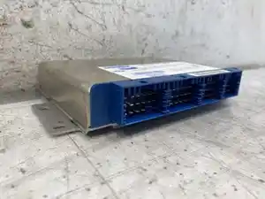 Used International LT625 ABS Modulator Valve (Stock #320-10922)) Part Image