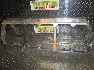 New International Maxxforce 15 Valve Cover (Stock #568-10062)) Part Image