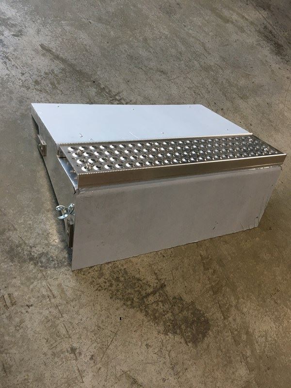 International Prostar (Stock 68310031) Battery Box Covers TPI