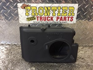Used International T444 Valve Cover (Stock #507-15421)) Part Image