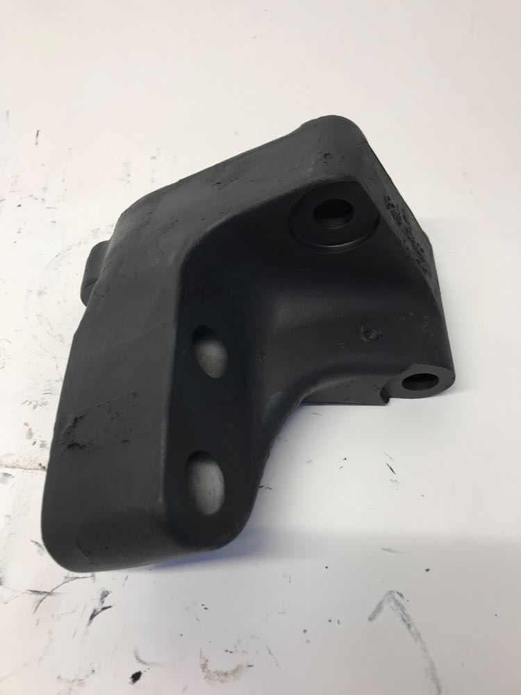 Mack MP7 Stock 548 11453 Engine Mounts 2 TPI