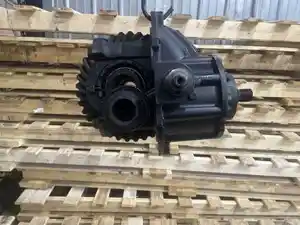 Used 2021 & Up Meritor MR2014X Differential Case (Stock #700-15409)) Part Image