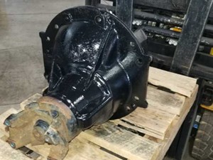 Used Meritor MR2014X Differential Case (Stock #700-13436)) Part Image
