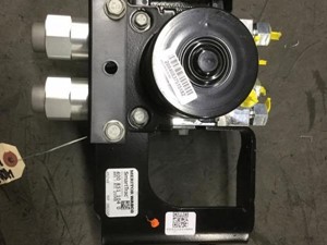 New Meritor ABS Modulator Valve (Stock #320-10493)) Part Image