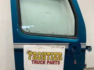 Used 2016 Peterbilt 579 Door (Stock #606-13918)) Part Image