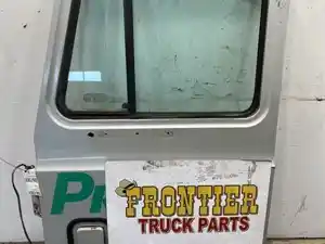 Used 1999 Mack CH Door (Stock #606-13834)) Part Image