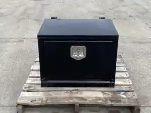 Used 2000 Western Star 4900 Tool Box (Stock #693-10339)) Part Image