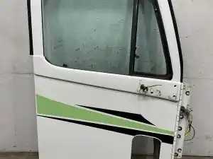 Used 2002 Freightliner Columbia Door (Stock #606-13998)) Part Image