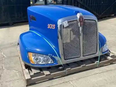 Used 2013 Kenworth T660 Hood for sale | Dorr Michigan United
