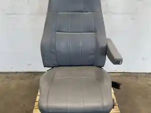 Used 2014 Mack CXU (Pinnacle) Seat (Stock #616-12341)) Part Image