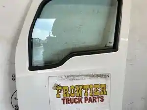 Used 2018 Kenworth T680 Door (Stock #606-14032)) Part Image
