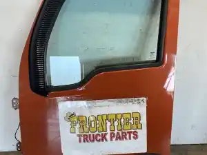 Used 2019 Kenworth T680 Door (Stock #606-14022)) Part Image