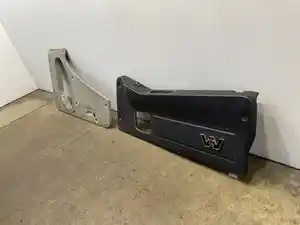 Used 2020 Western Star 4700 Door (Stock #681-10341)) Part Image