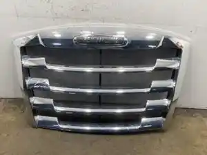Used 2021 Freightliner Cascadia 126 Grille (Stock #610-13280)) Part Image