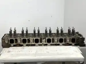 Rebuilt Detroit Diesel DD15 Head (Stock #504-12674)) Part Image