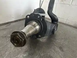 Used Dana 220 Spindle/Knuckle (Stock #401-20173)) Part Image