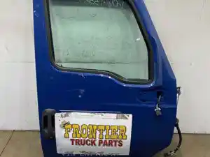 Used International LT Door (Stock #606-13332)) Part Image