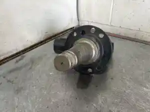 Used Mack One Arm RH Spindle/Knuckle (Stock #401-15659)) Part Image