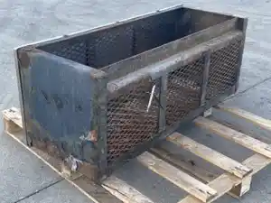 Used 2015 Hino 258LP Tool Box (Stock #693-10285)) Part Image
