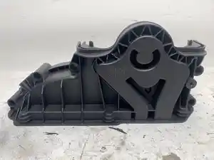 Used Volvo D13J Valve Cover (Stock #507-19077)) Part Image
