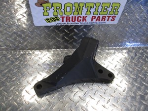 Used Volvo Engine Mount (Stock #548-10072)) Part Image