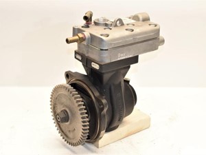 Rebuilt Volvo Air Compressor (Stock #554-10139)) Part Image