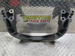 Used Volvo Engine Mount (Stock #548-10883)) Part Image